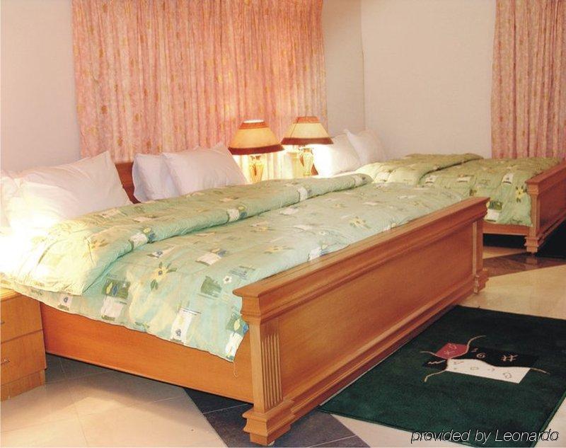 Eastgate Hotel Accra Kamer foto