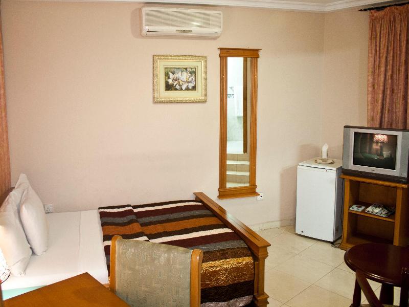 Eastgate Hotel Accra Buitenkant foto