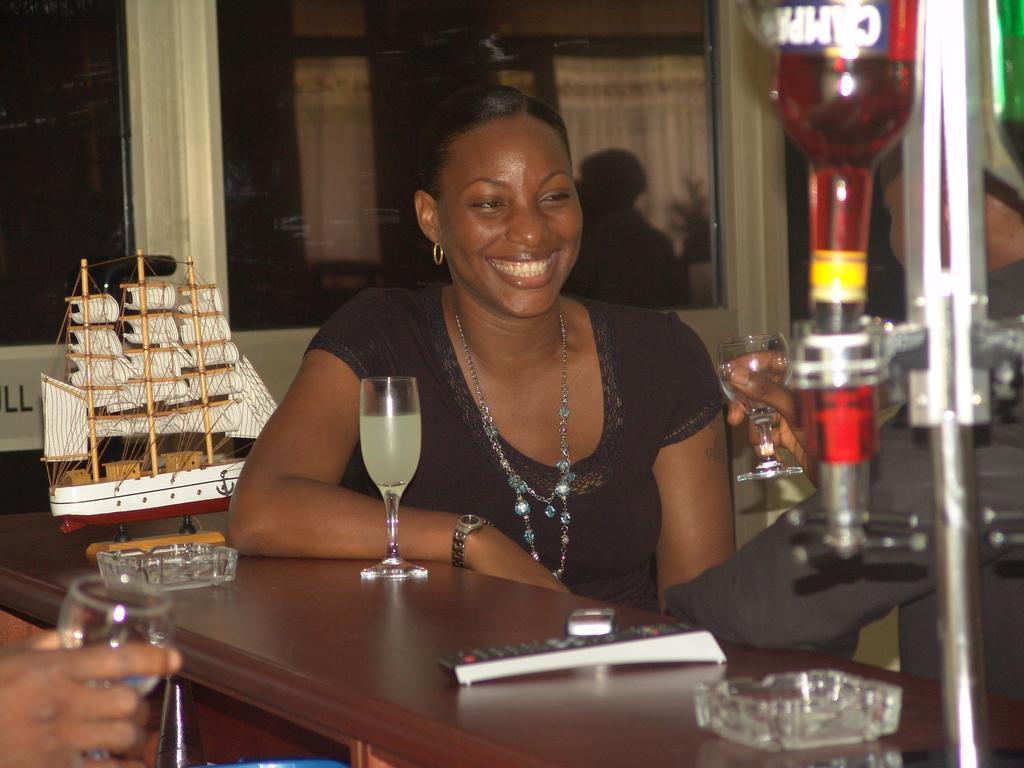 Eastgate Hotel Accra Restaurant foto