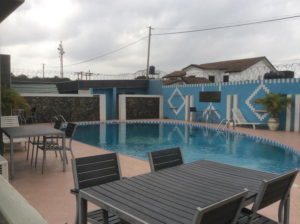 Eastgate Hotel Accra Buitenkant foto
