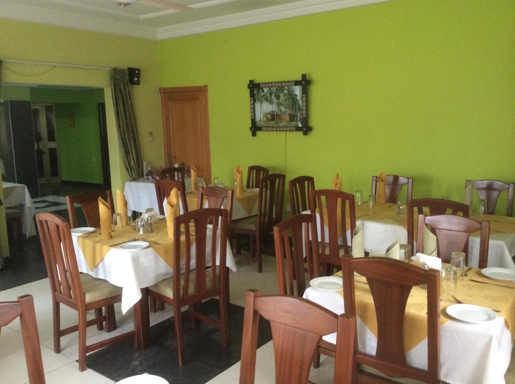 Eastgate Hotel Accra Buitenkant foto