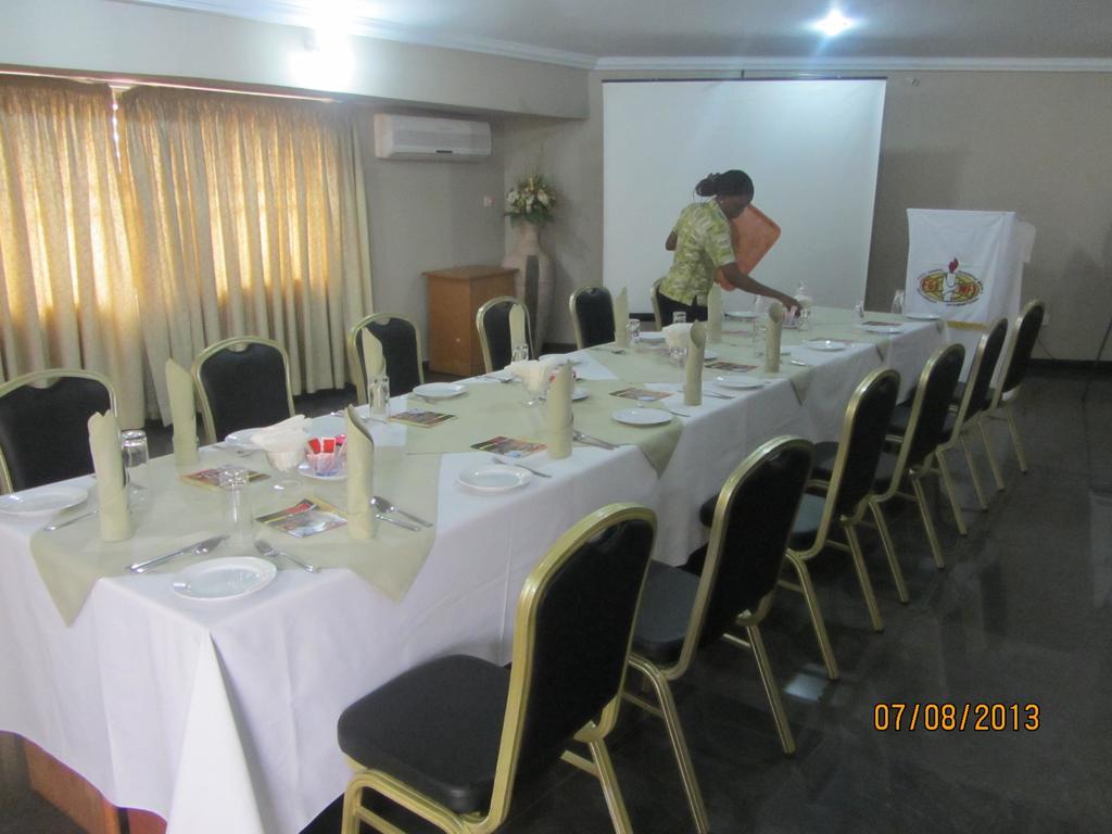Eastgate Hotel Accra Buitenkant foto
